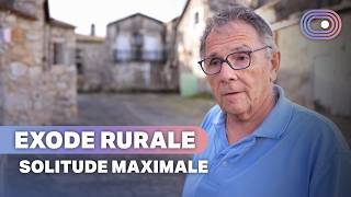 Village abandonné : combat du maire
